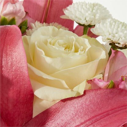 Piece of Cake Bouquet – SIXTO'S FLOWER SHOP, Union City NJ
