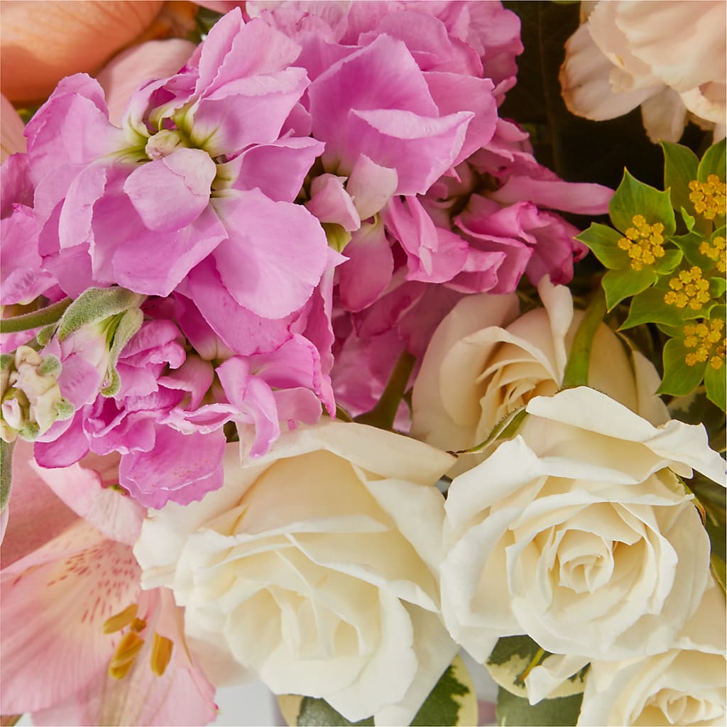Paradise Bouquet – SIXTO'S FLOWER SHOP, Union City NJ