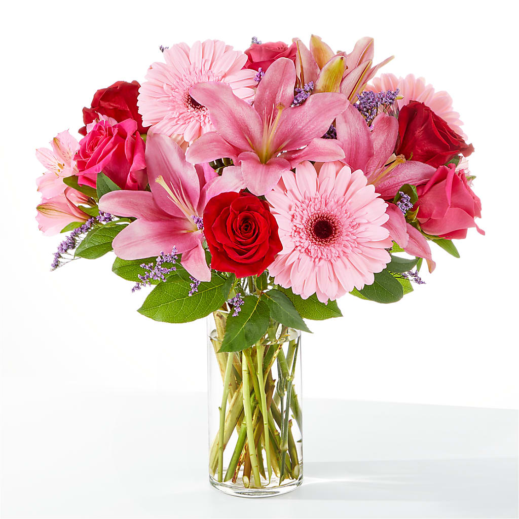 Lots of Love Bouquet – SIXTO'S FLOWER SHOP, Union City NJ