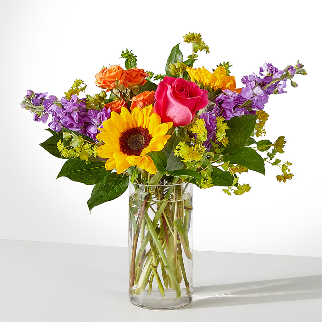 Vibrant Greetings Bouquet – SIXTO'S FLOWER SHOP, Union City NJ