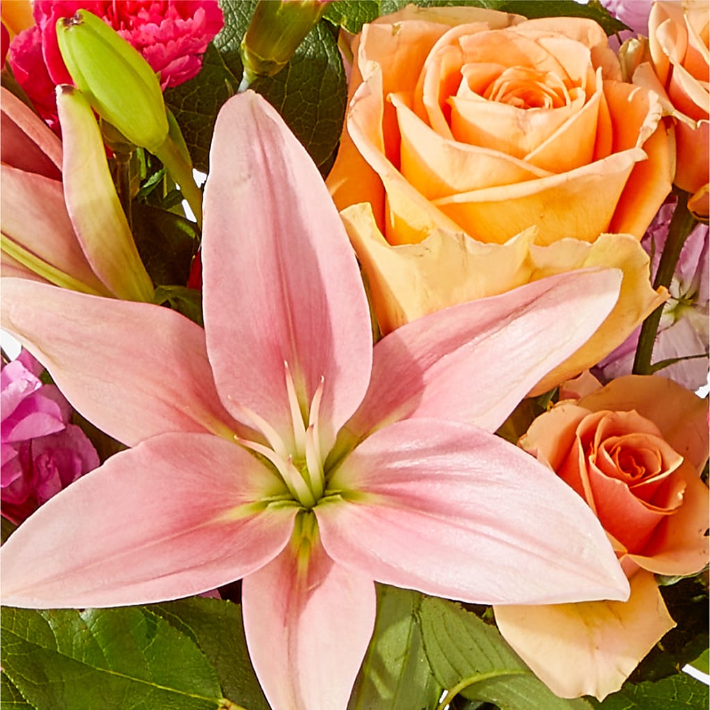 Bisous Bouquet – SIXTO'S FLOWER SHOP, Union City NJ
