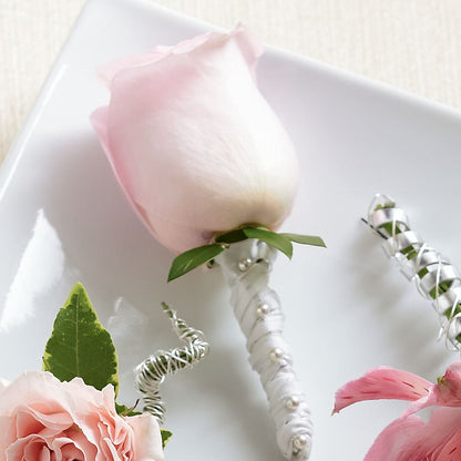 Pink Rose Boutonniere – SIXTO'S FLOWER SHOP, Union City NJ