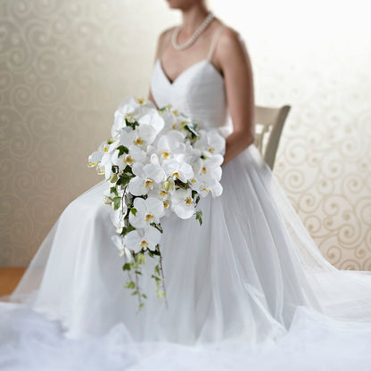 Classic White Bouquet – SIXTO'S FLOWER SHOP, Union City NJ