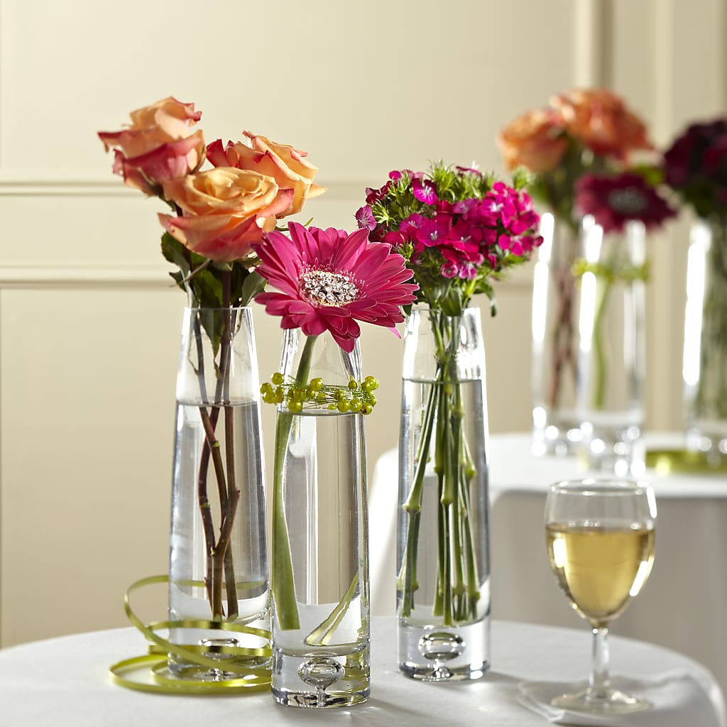 Sparkling Toast Centerpiece – SIXTO'S FLOWER SHOP, Union City NJ